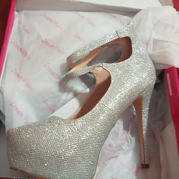 High heels - Picture 1 of 2
